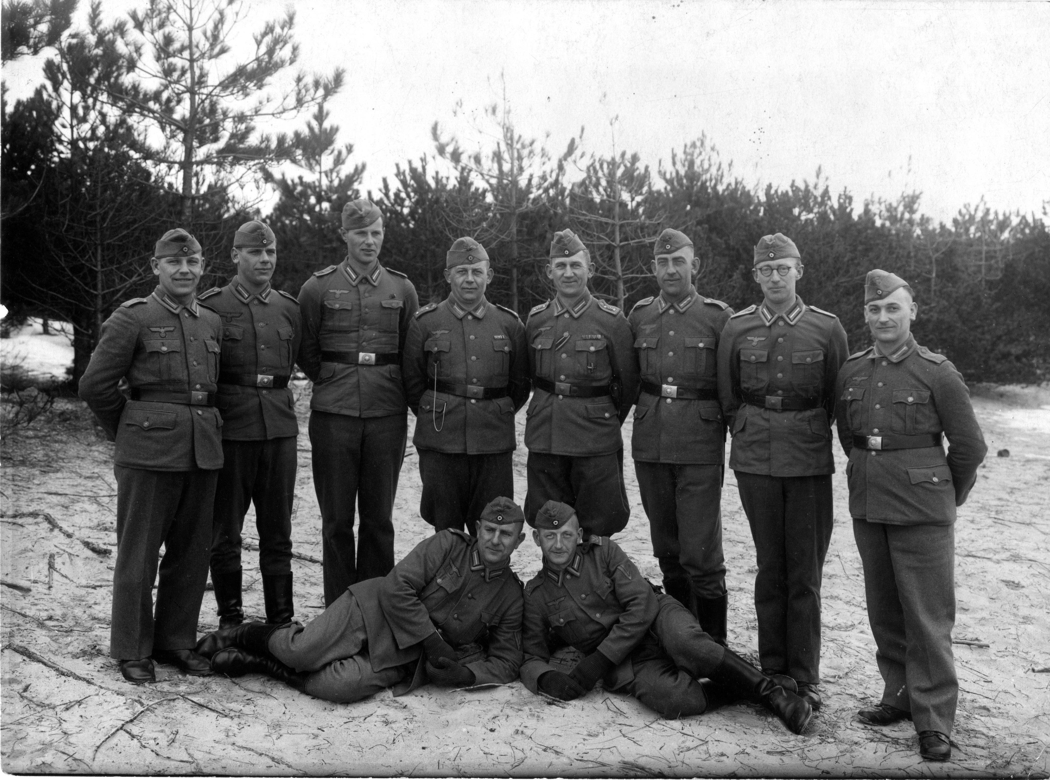 German soldiers based in Ijmuiden.jpg